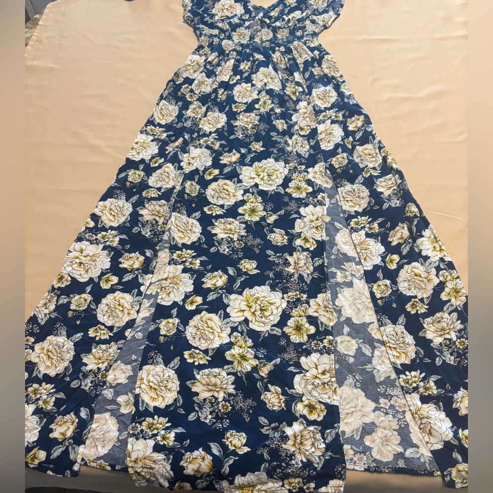 Live To Be Spoiled Women Maxi Blue Dress Sz S Floral V Neck Open Back Stretch - Picture 9 of 13